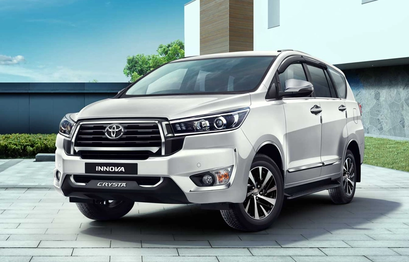 Innova Crysta rental vehicle for premium family and airport travel